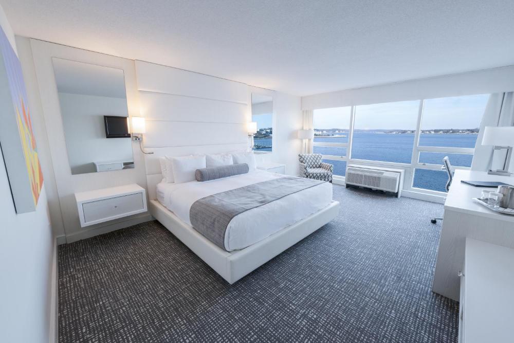 King Room with River View interior